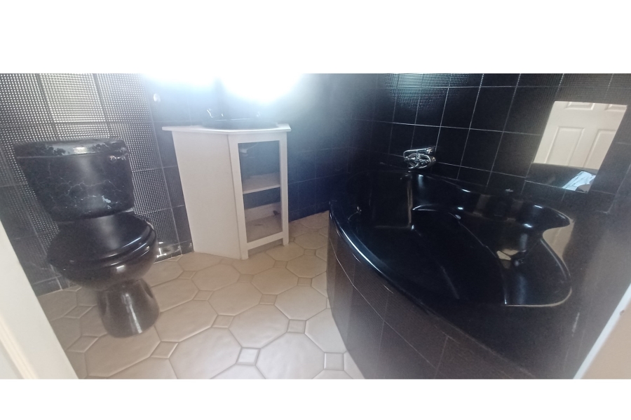 3 Bedroom Property for Sale in Riebeeckstad Free State